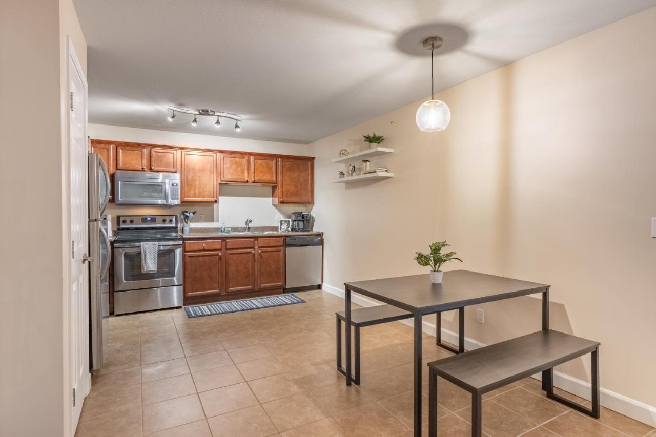 Contemporary Stay In Central Peoria Extérieur photo